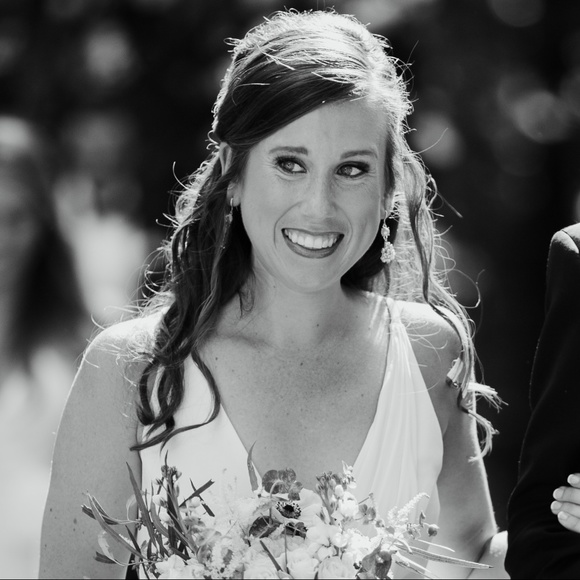 Meet your Posher, Adrienne - Picture 1 of 1